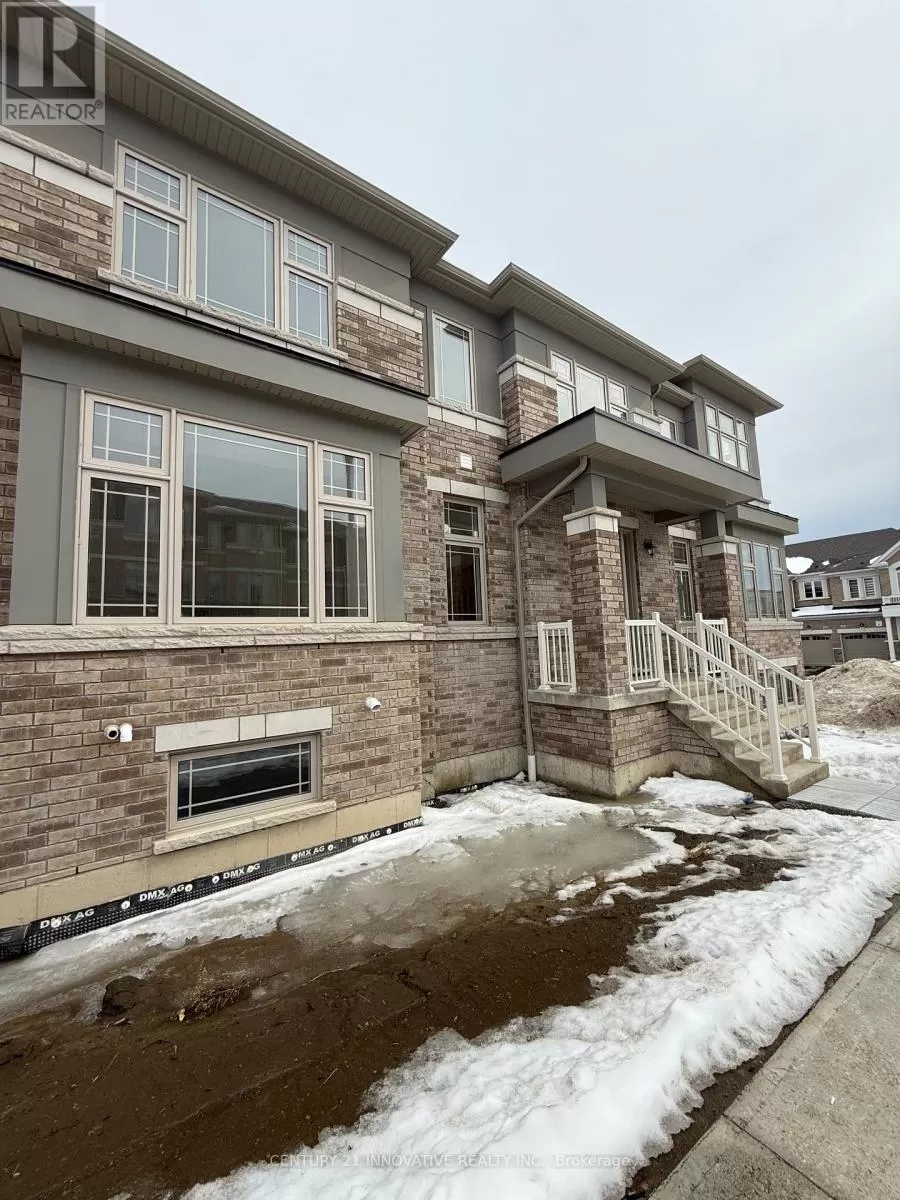 Row / Townhouse for rent: 06 - 952 Cormorant Path, Pickering, Ontario L1X 0P5