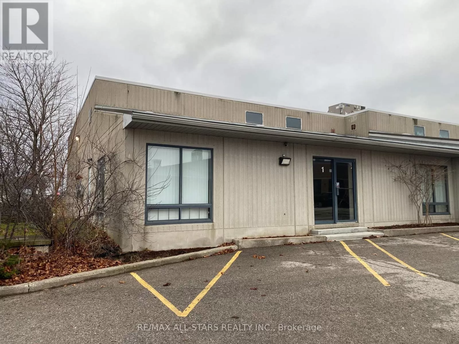 Warehouse for rent: #1 - 10 Gormley Industrial Avenue, Whitchurch-Stouffville, Ontario L0H 1G0