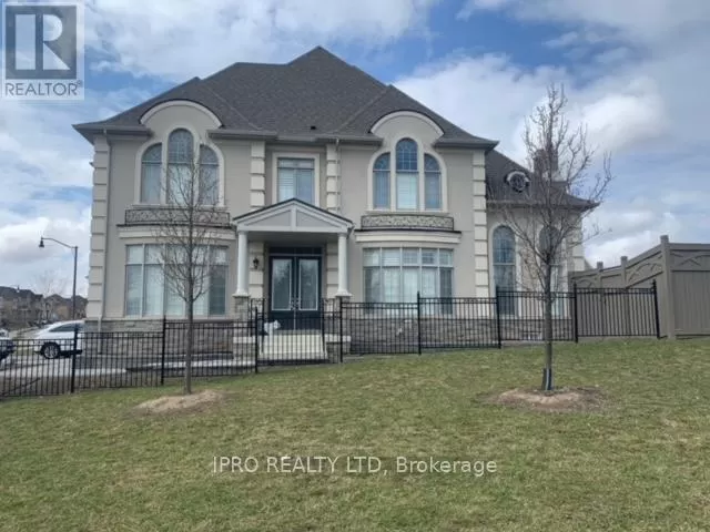 House for rent: 1 Royal West Drive, Brampton, Ontario L6X 2X3