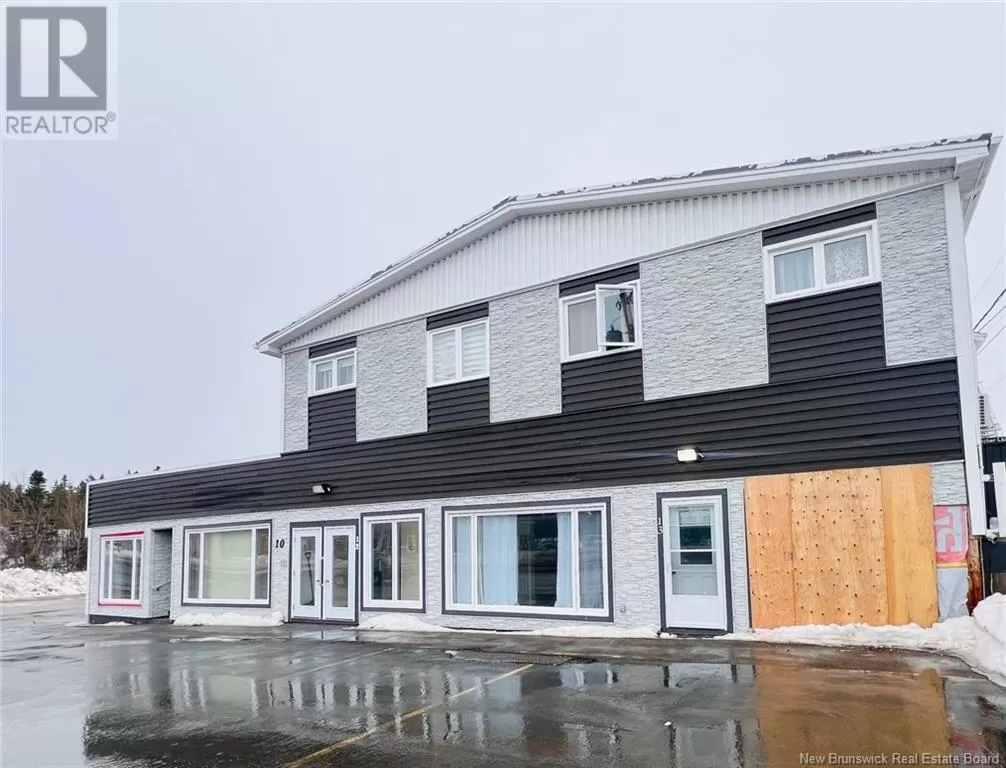 10 Rue Du Portage, Caraquet, New Brunswick E1W 1B6