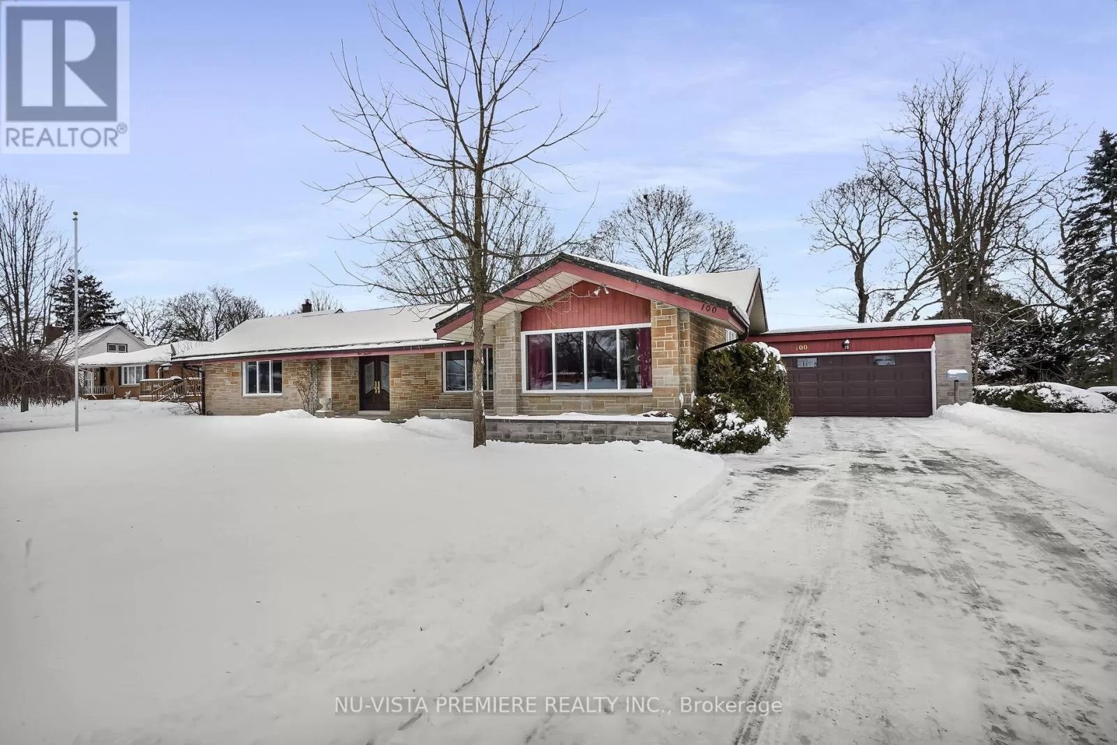 House for rent: 100 Pine Street, Norfolk, Ontario N4B 1N9