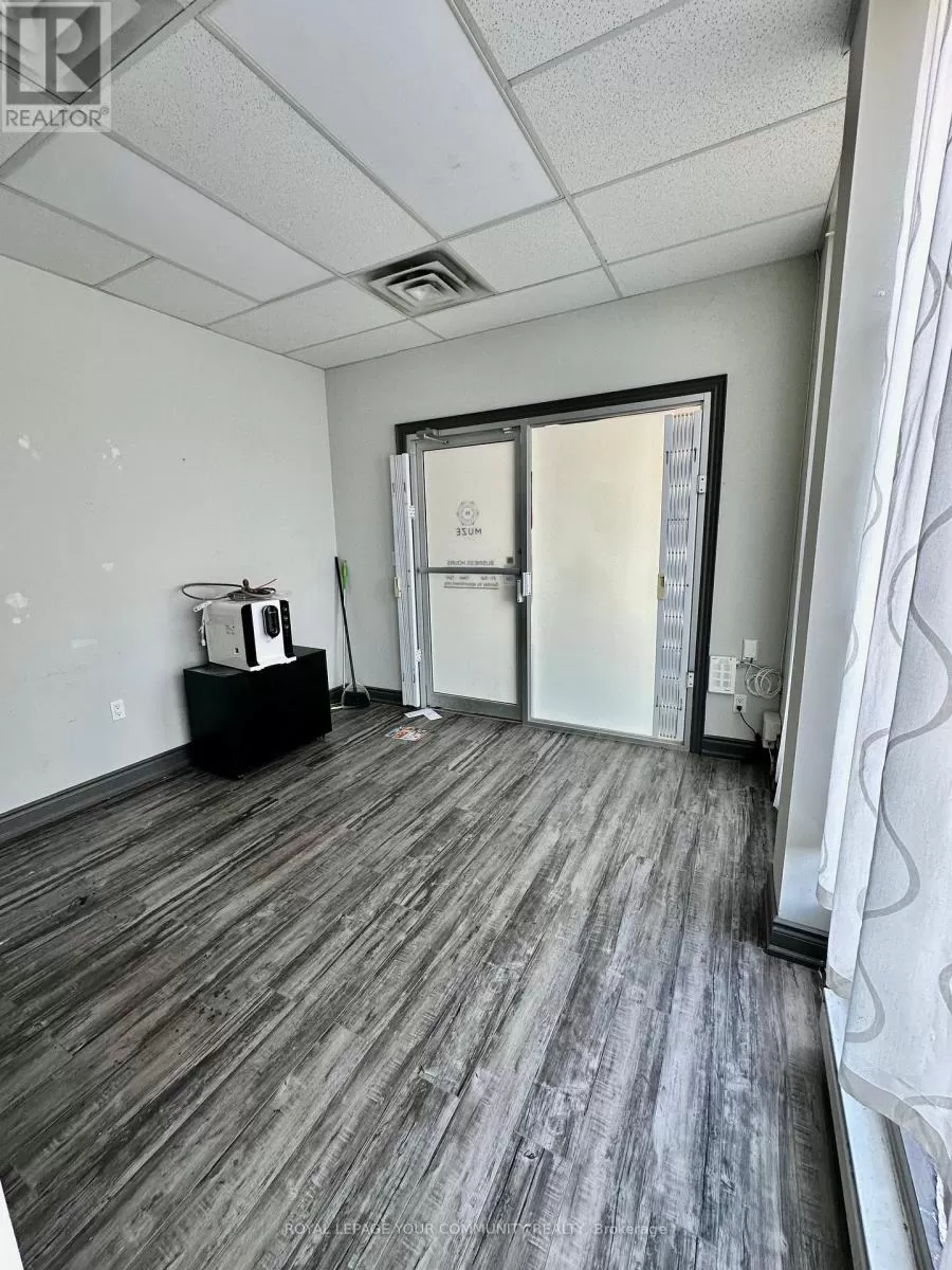 Offices for rent: 100 S - 80 Finch Avenue W, Toronto, Ontario M2N 2H4