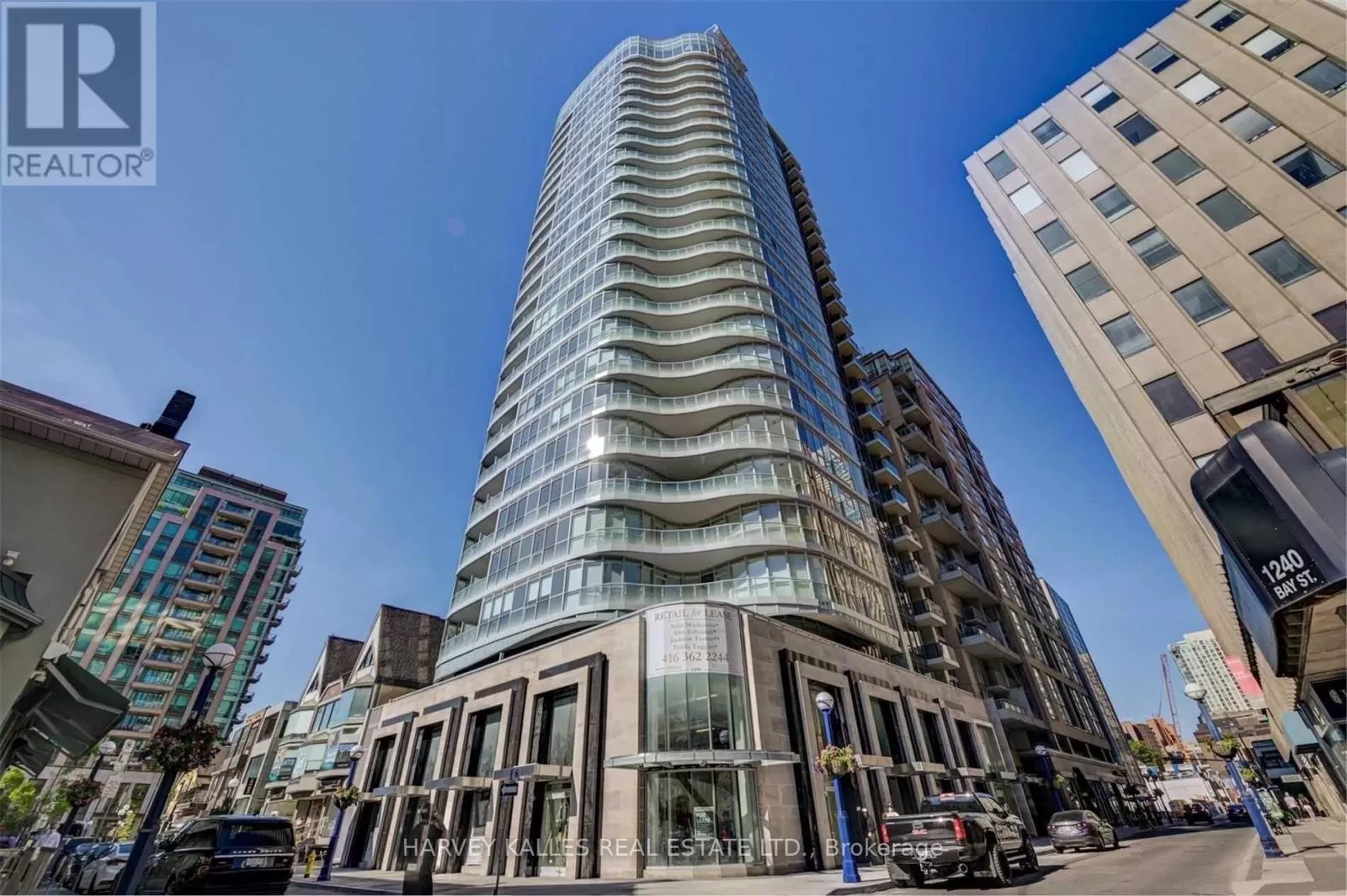 Apartment for rent: 1002 - 88 Cumberland Street, Toronto, Ontario M5R 1A3