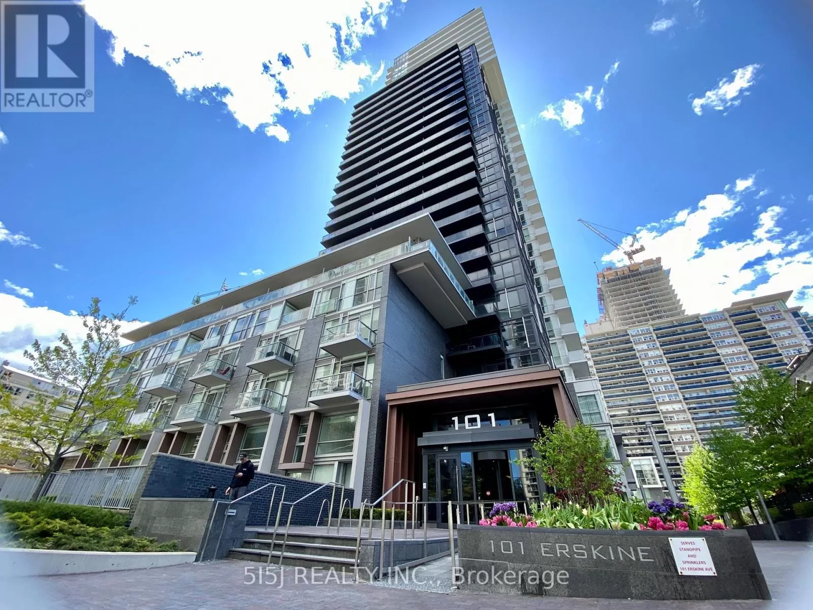 Apartment for rent: 1005 - 101 Erskine Avenue, Toronto, Ontario M4P 1Y5
