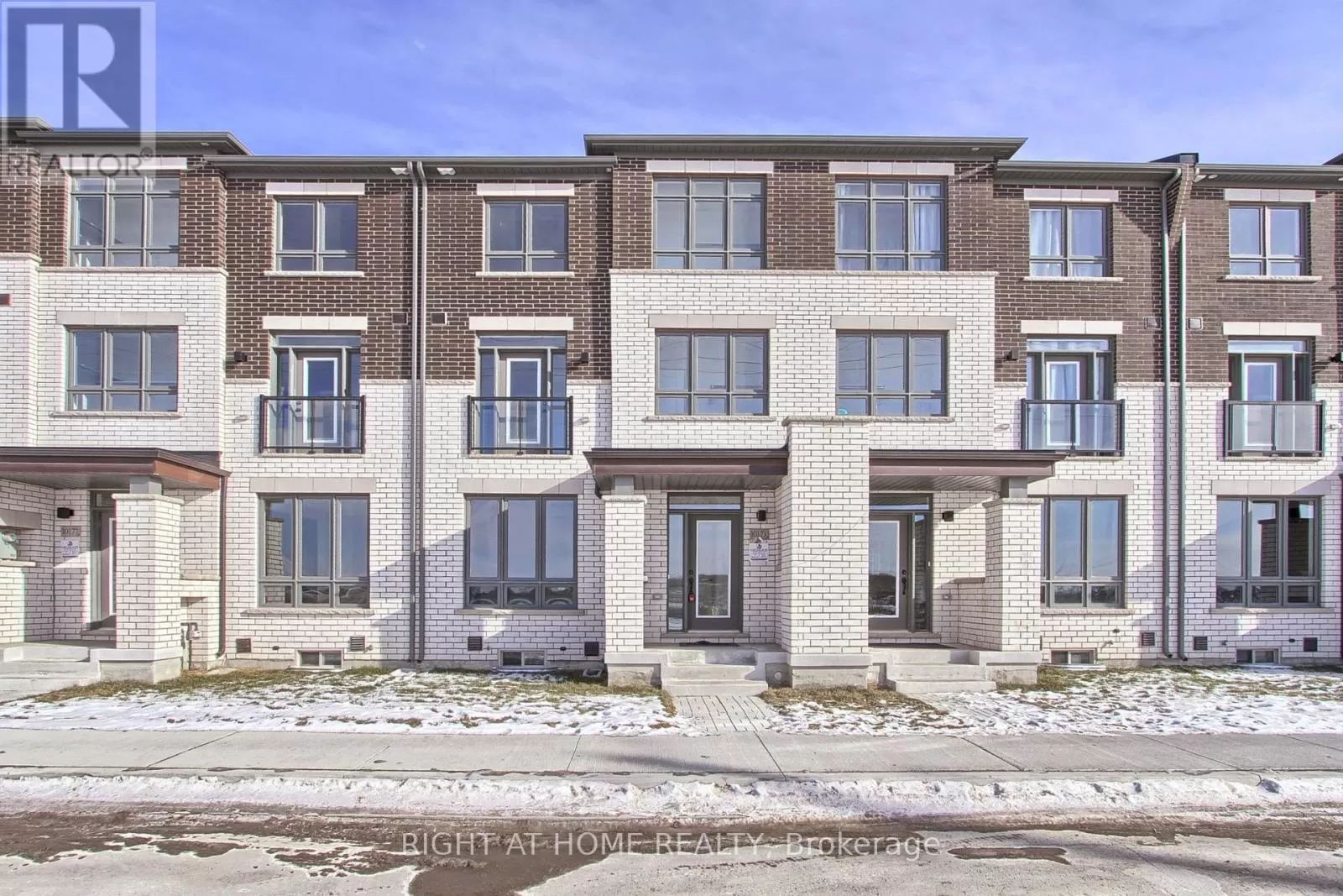 Row / Townhouse for rent: 10173 Huntington Road, Vaughan, Ontario L4H 5J5