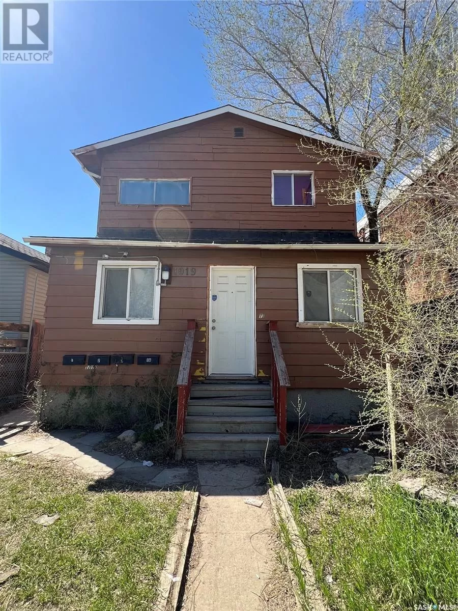 House for rent: 1019 Idylwyld Drive N, Saskatoon, Saskatchewan S7L 0Z7