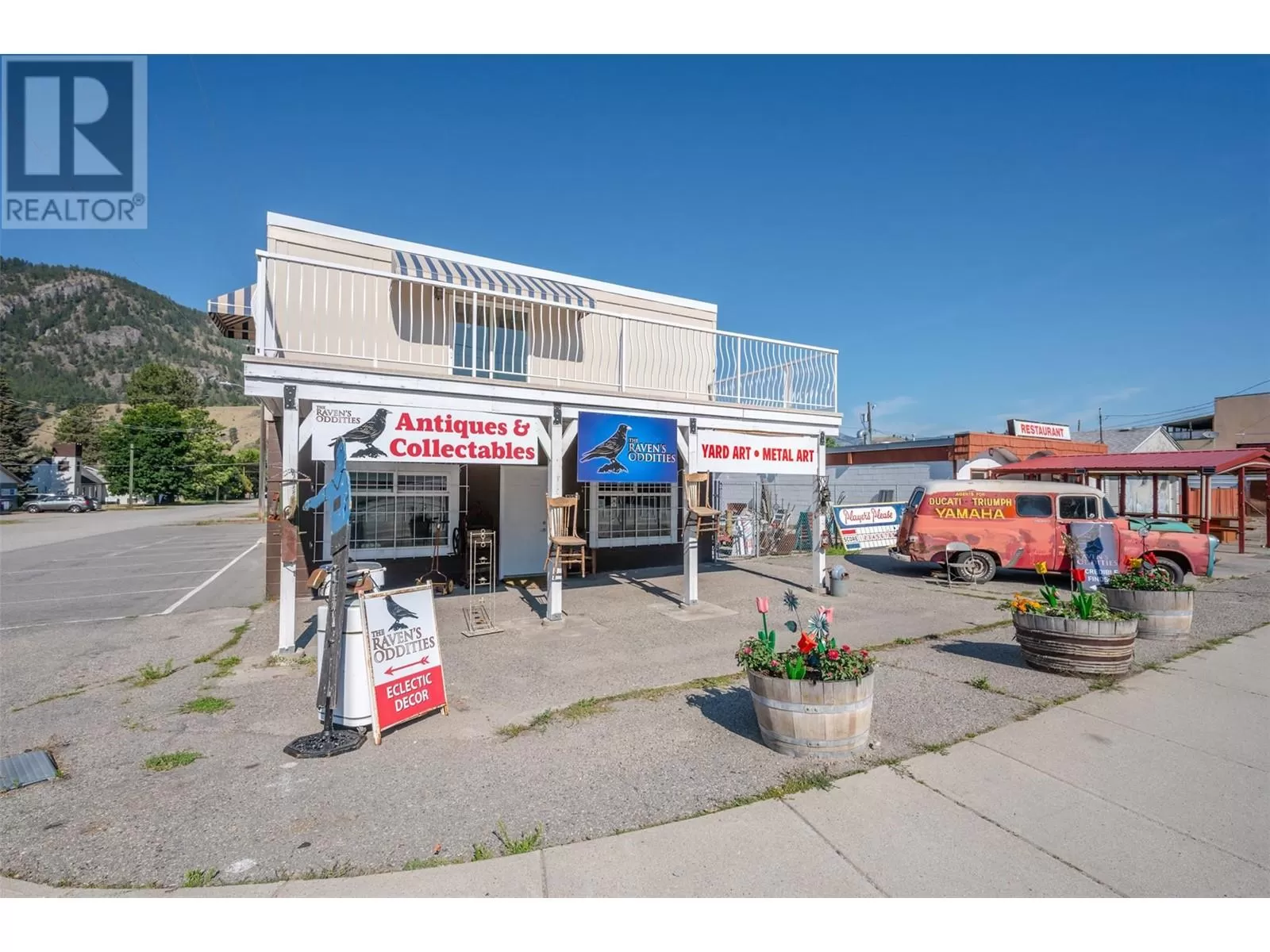 Residential Commercial Mix for rent: 1032/1040 Main Street, Okanagan Falls, British Columbia V0H 1R4