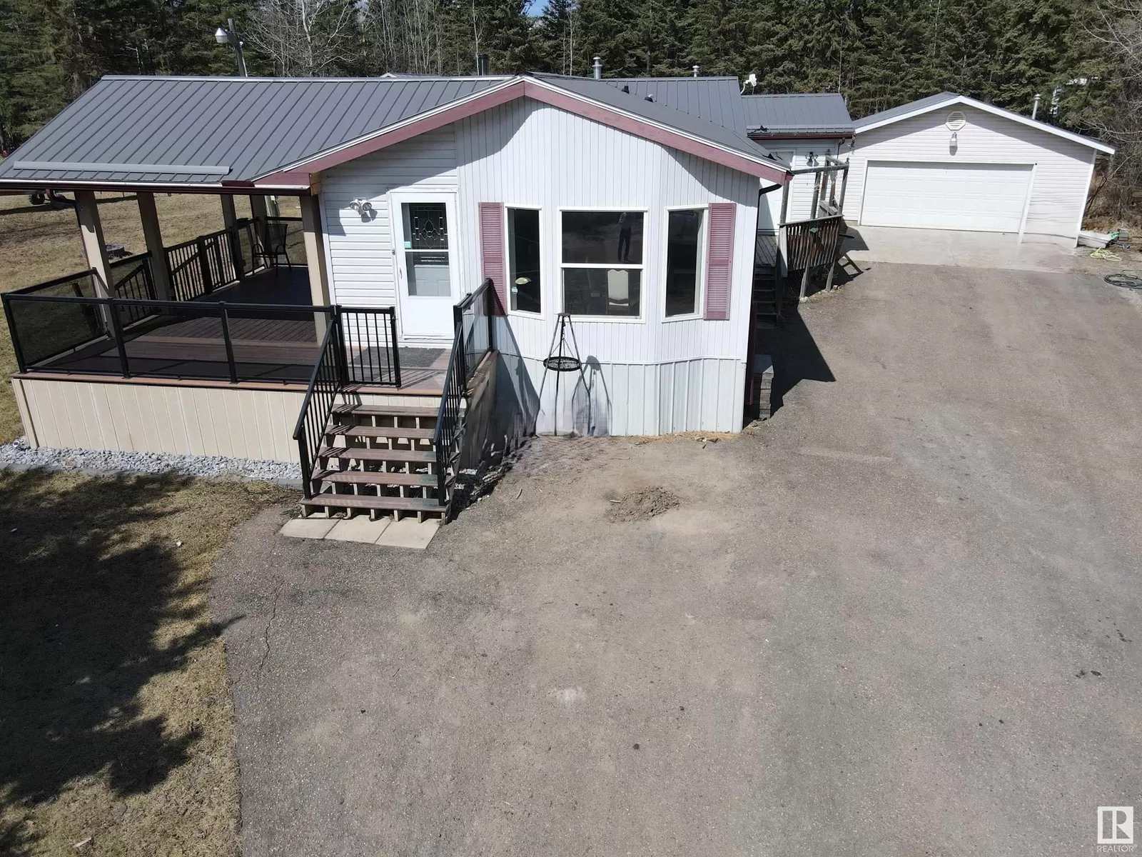 House for rent: 104 63532 Rge Rd 444, Rural Bonnyville M.D., Alberta T0A 1H0