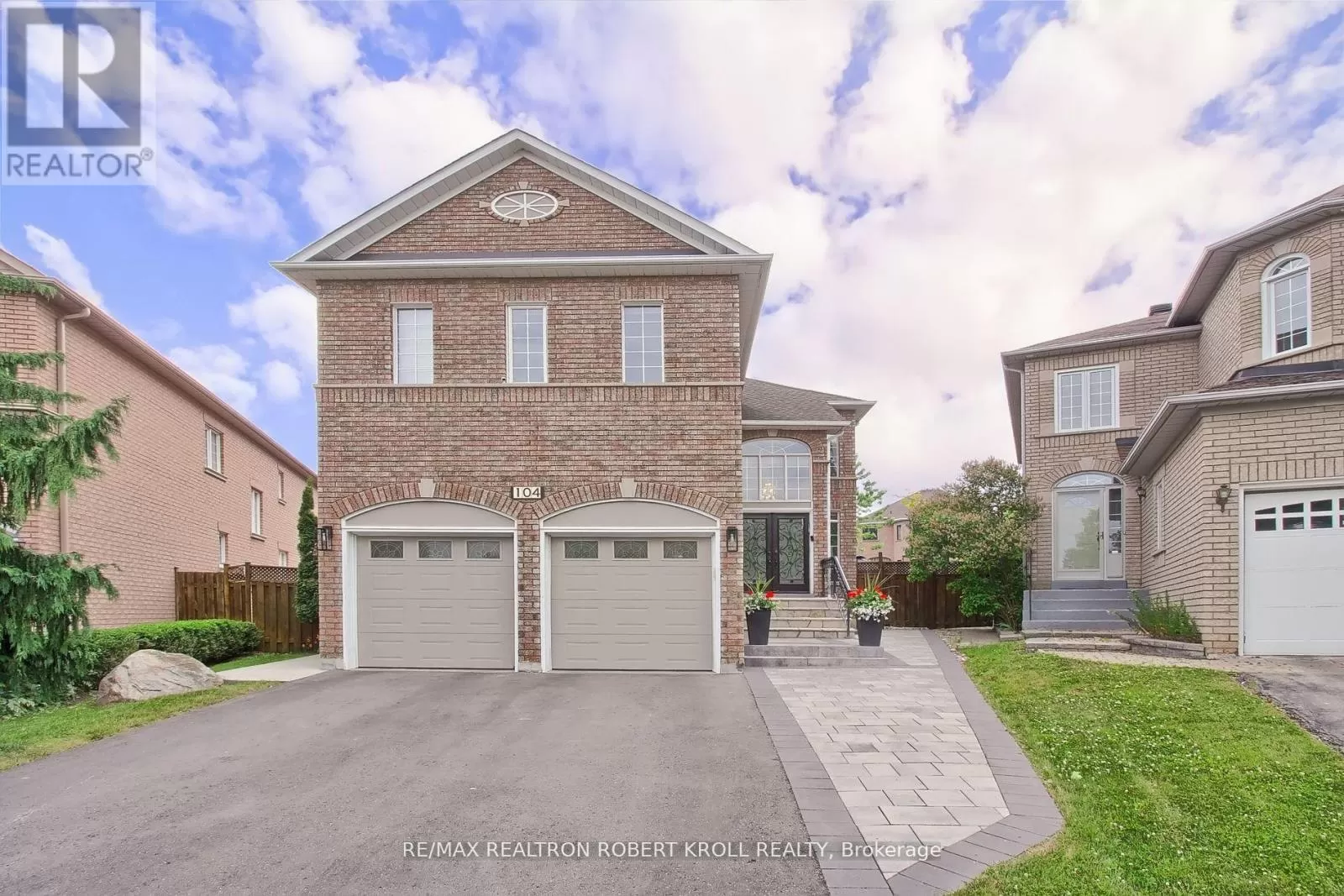 House for rent: 104 Mojave Crescent, Richmond Hill, Ontario L4S 1R8