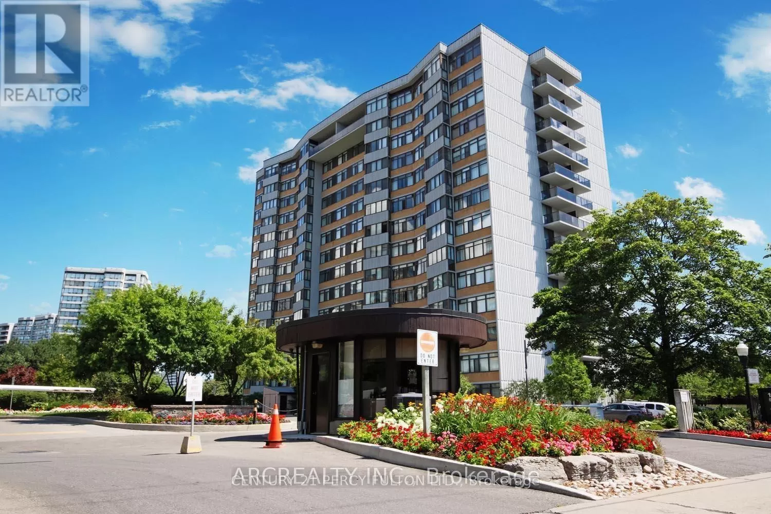 Apartment for rent: 107 - 90 Fisherville Road, Toronto, Ontario M2R 3J9