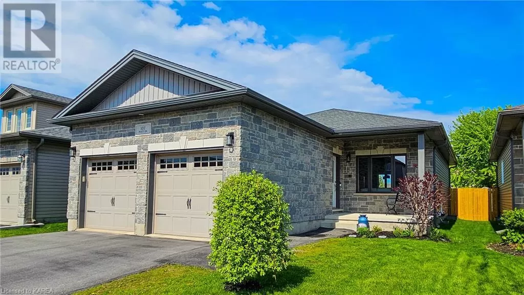 House for rent: 107 Pratt Drive, Amherstview, Ontario K7N 0B1