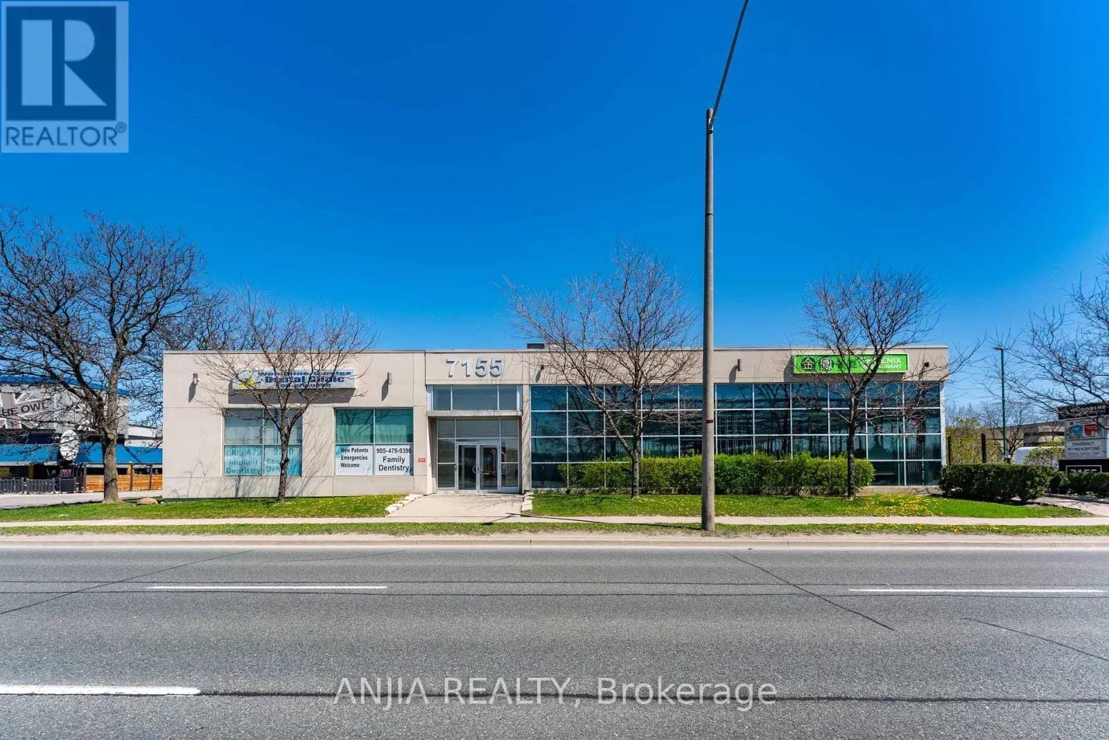 Offices for rent: 109 - 7155 Woodbine Avenue, Markham, Ontario L3R 1A3