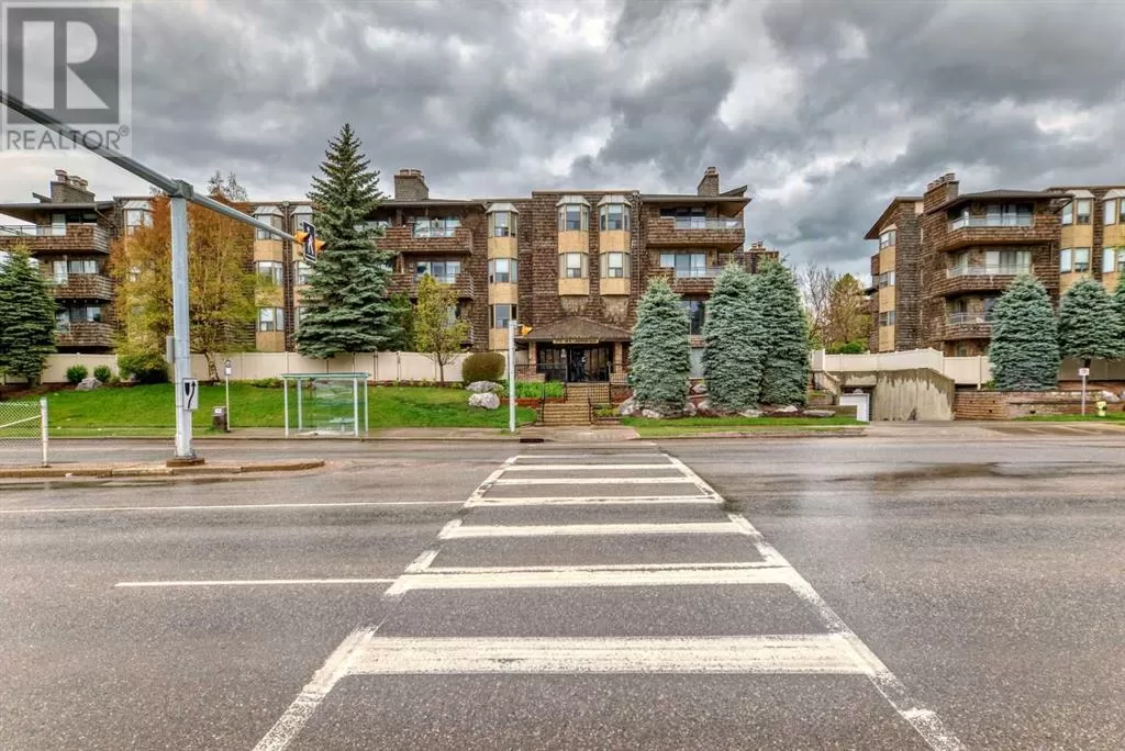 Apartment for rent: 110, 3719b 49 Street Nw, Calgary, Alberta T3A 2E3
