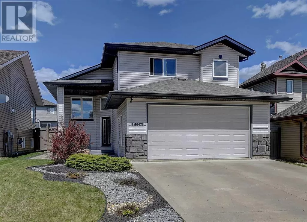 House for rent: 11054 66 Avenue, Grande Prairie, Alberta T8W 2Z1