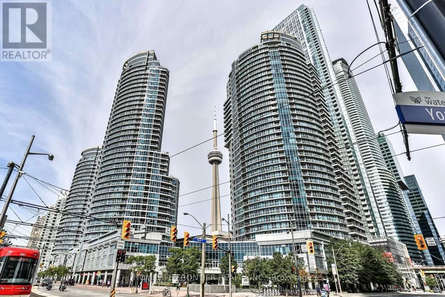 Apartment for rent: 1109 - 208 Queens Quay W, Toronto, Ontario M5J 2Y5