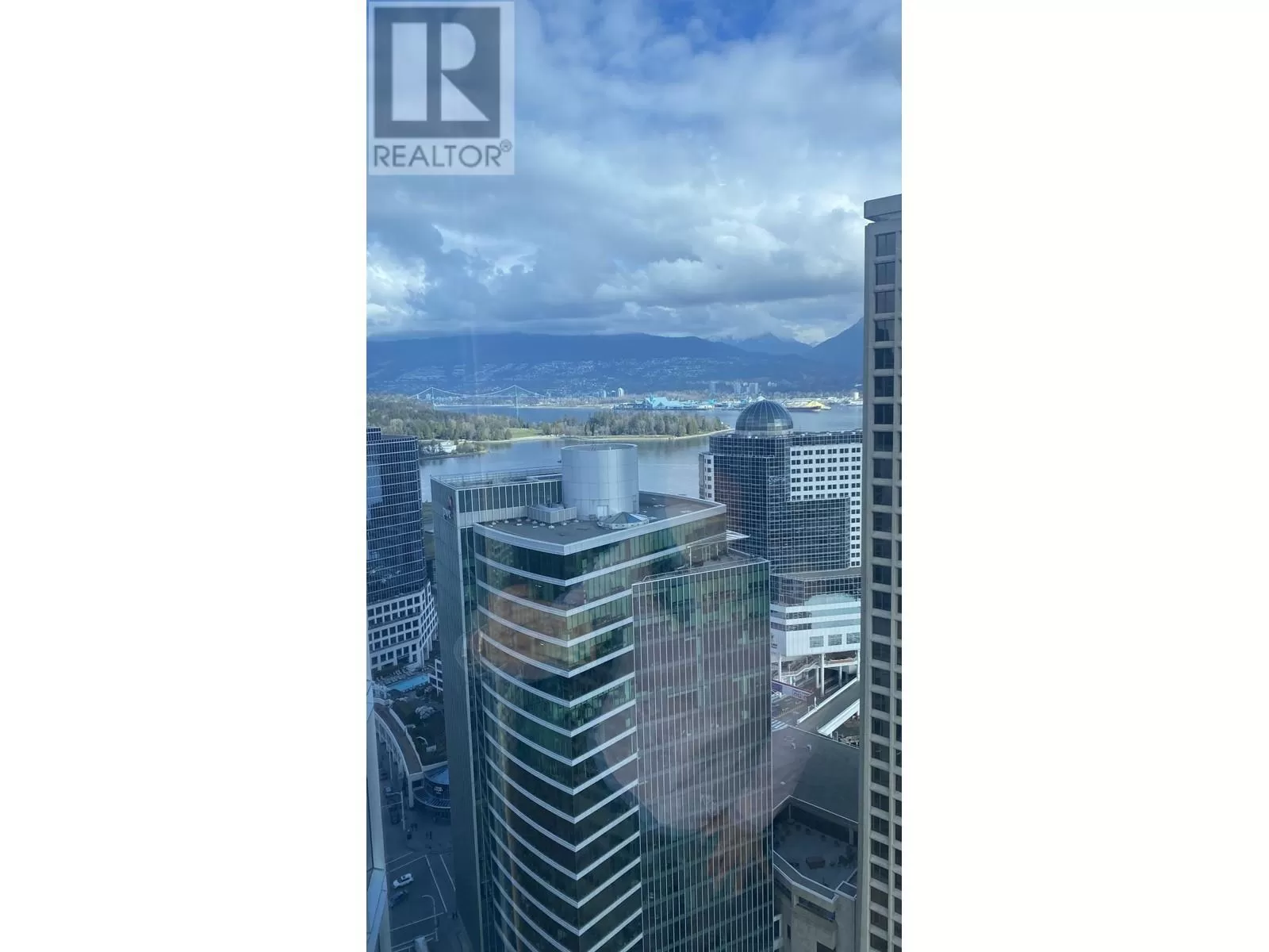 1130 320 Granville Street, Vancouver, British Columbia V6B 0B5