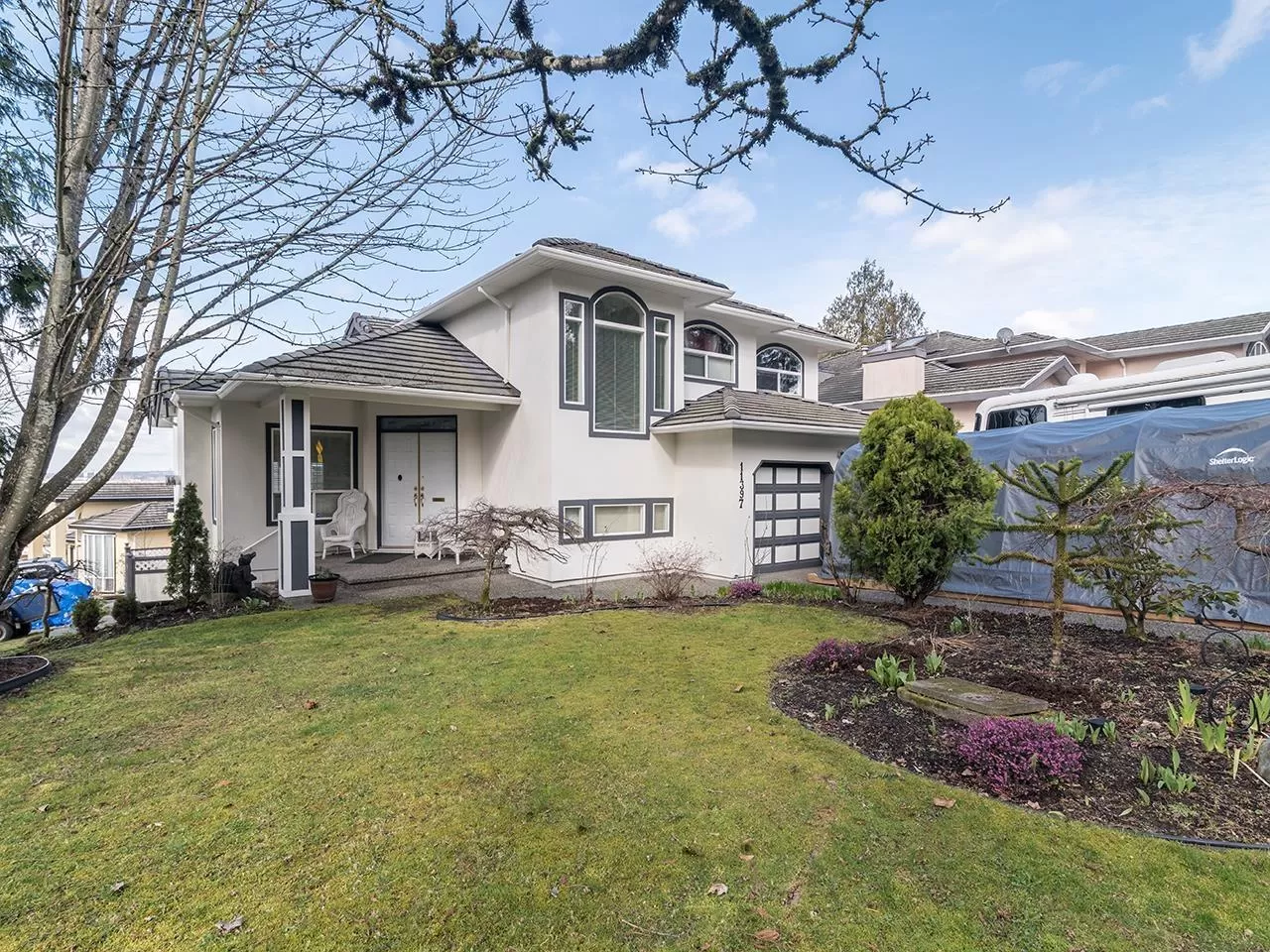 House for rent: 11397 Royal Crescent, Surrey, British Columbia V3V 2S8