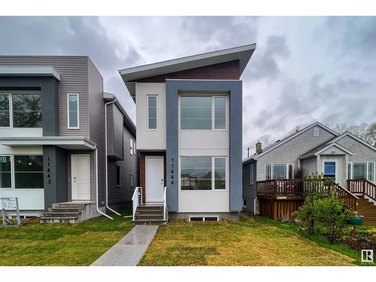 House for rent: 11444 70 St Nw, Edmonton, Alberta T5B 1S8