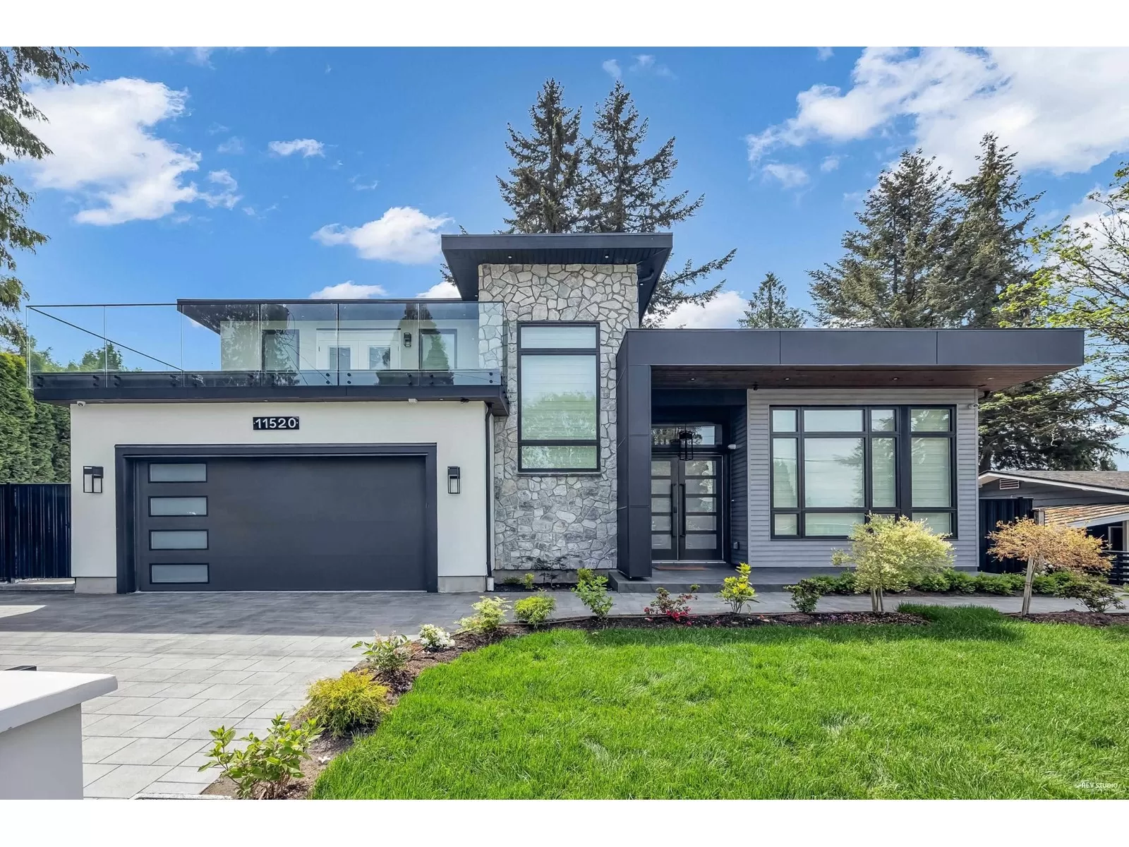 House for rent: 11520 95 Avenue, Delta, British Columbia V4C 3T2