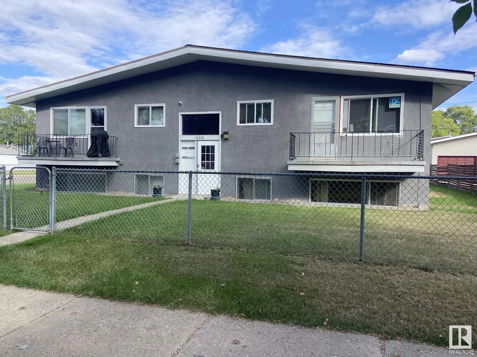 Fourplex for rent: 11839 45 St Nw, Edmonton, Alberta T5W 2T3