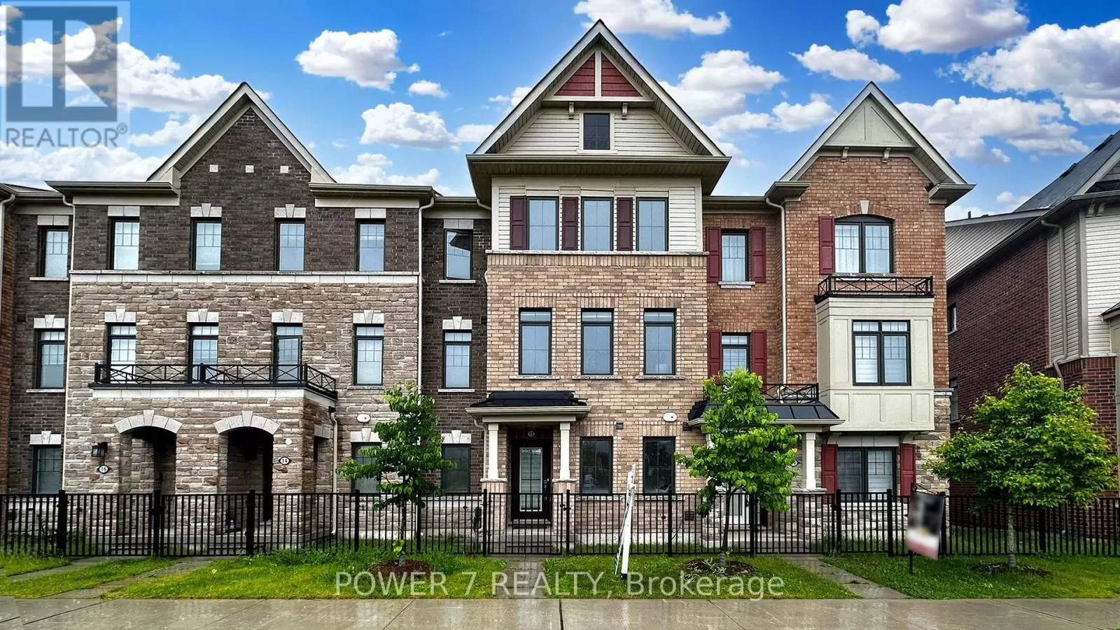 Row / Townhouse for rent: 12 Cafaro Lane, Markham, Ontario L6C 0Z2