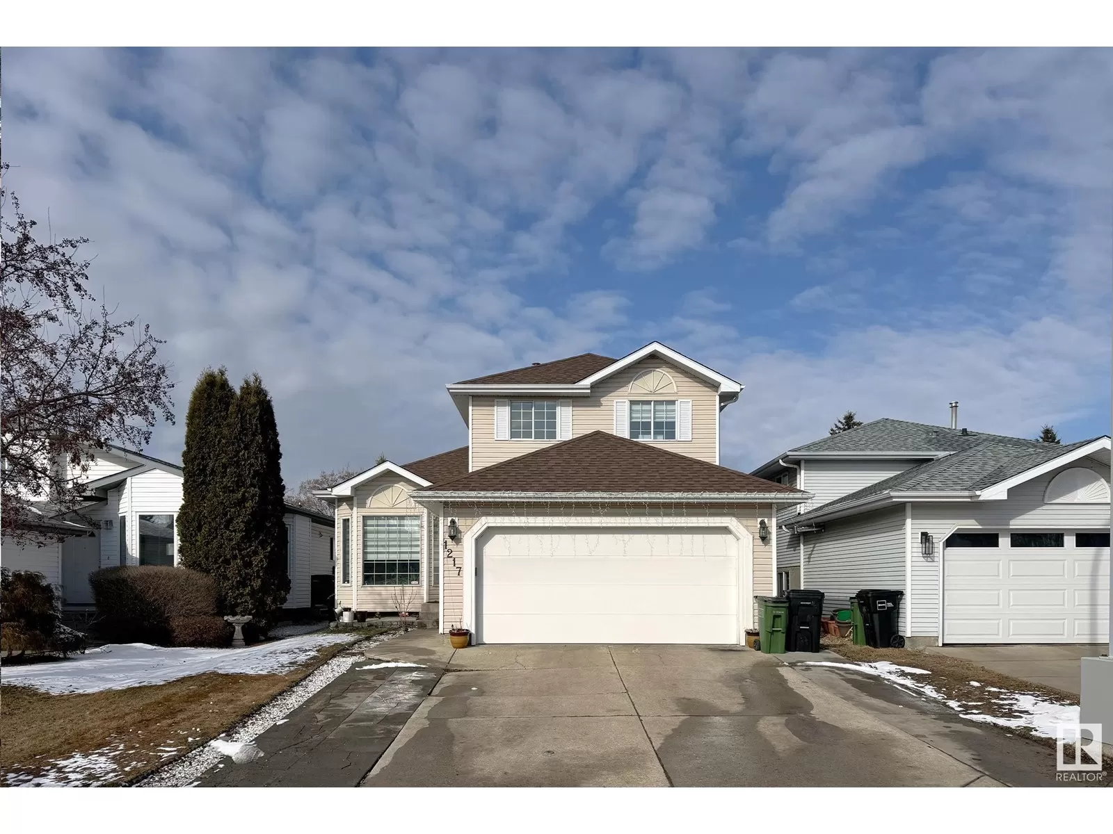 House for rent: 1217 Kane Wd Nw Nw, Edmonton, Alberta T6L 6T7