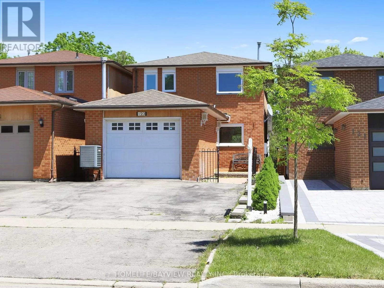 House for rent: 123 Kersey Crescent, Richmond Hill, Ontario L4C 5X4