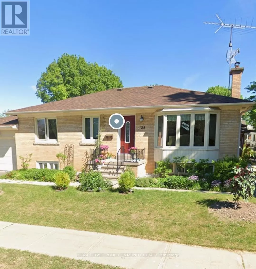 House for rent: 125 Driscoll Road N, Richmond Hill, Ontario L4C 4H6