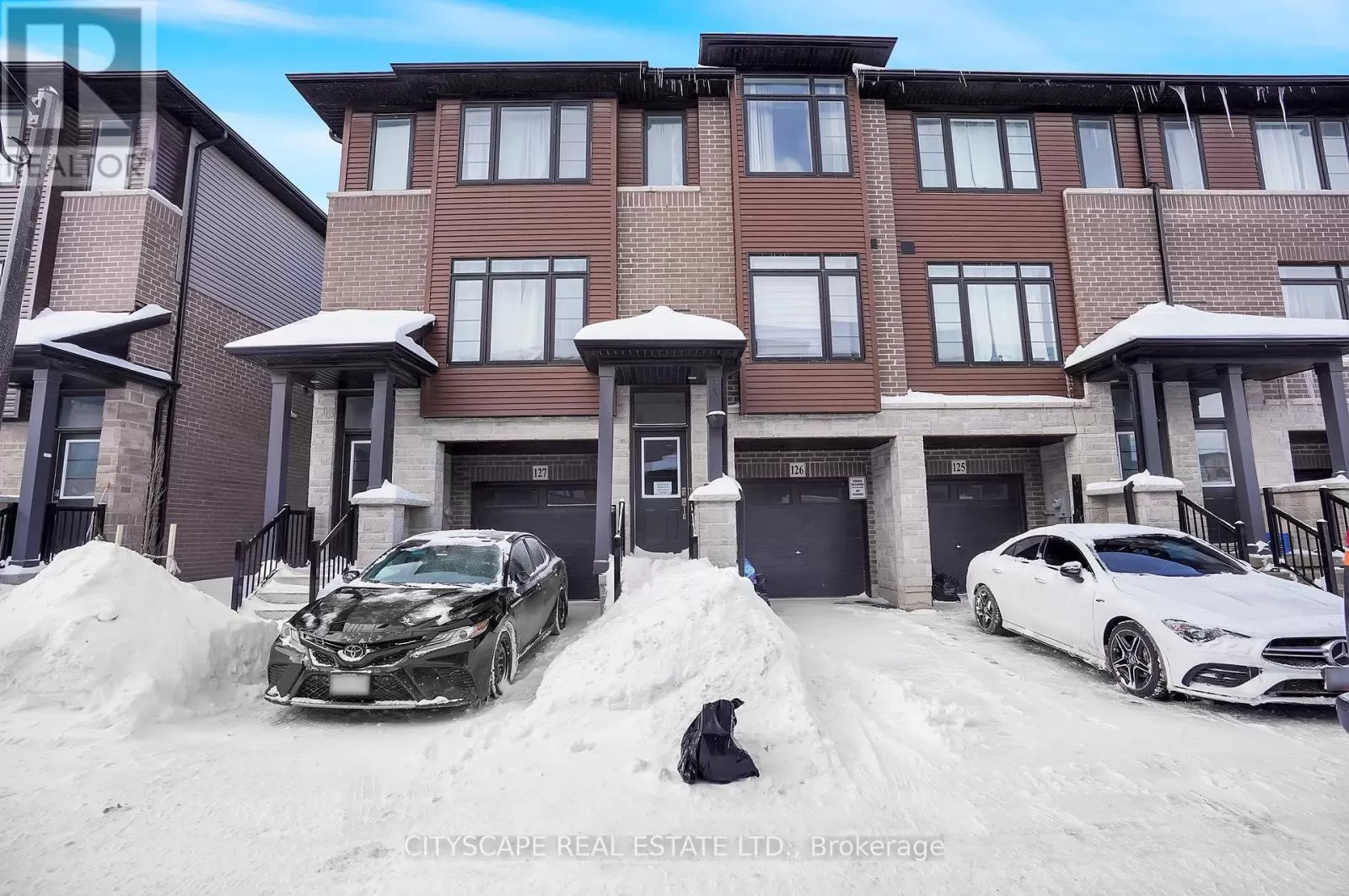 Row / Townhouse for rent: 126 - 461 Blackburn Drive, Brantford, Ontario N3T 0W9