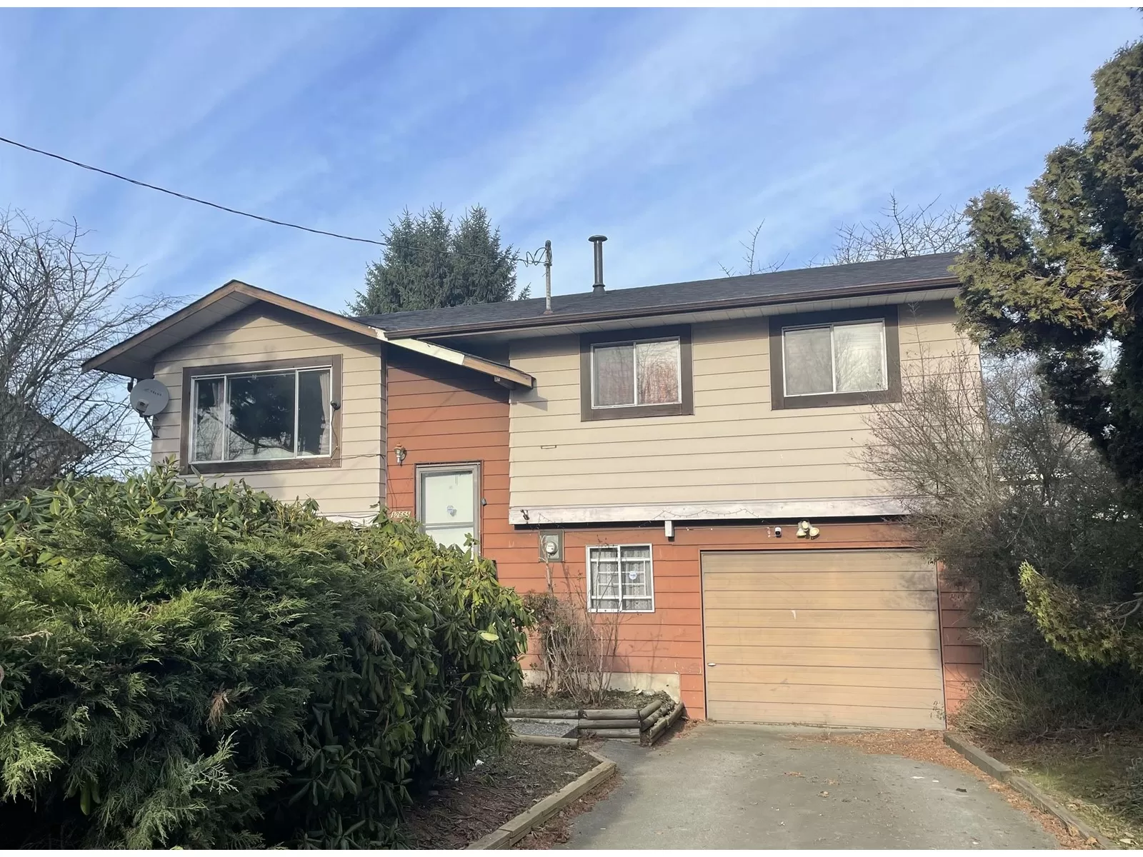House for rent: 12665 88 Avenue, Surrey, British Columbia V3W 3J8
