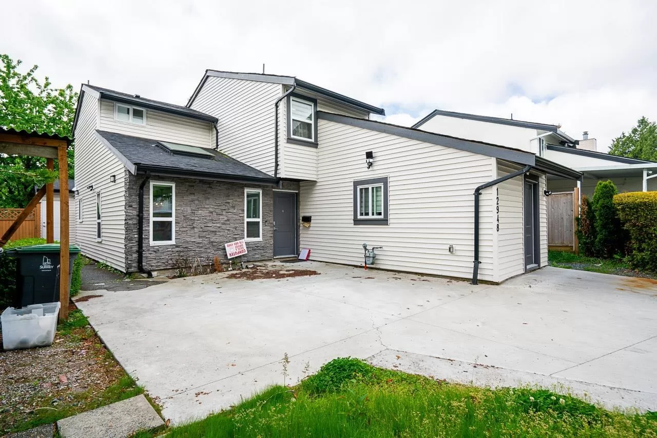 House for rent: 12948 74 Avenue, Surrey, British Columbia V3W 7J6