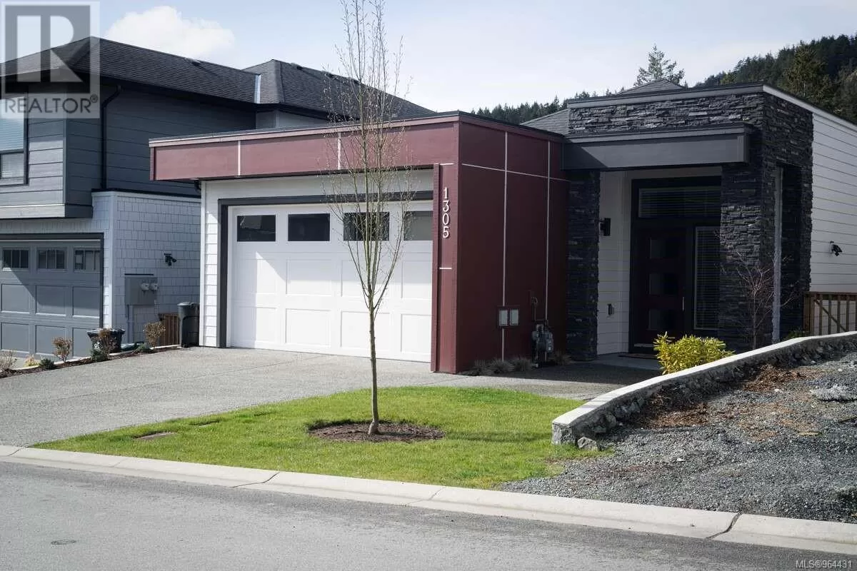 House for rent: 1305 Centauri Dr, Langford, British Columbia V9B 6Z7