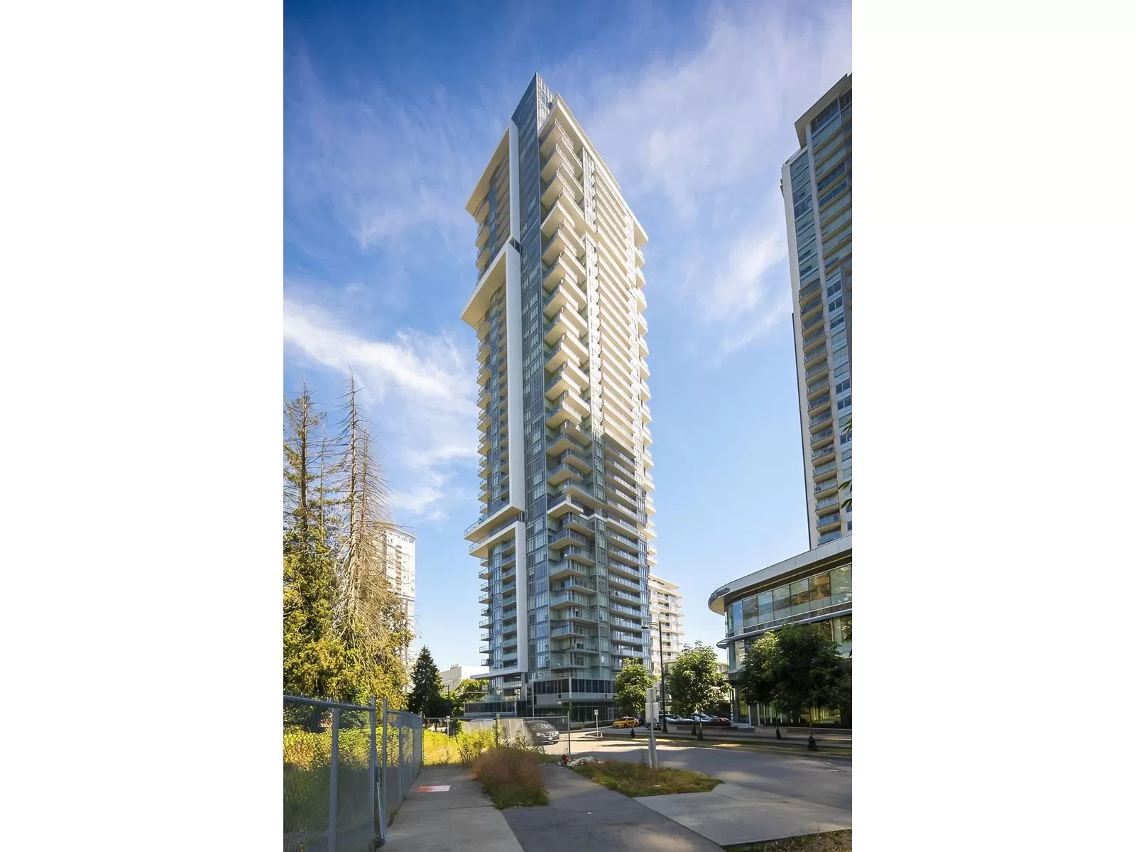 Apartment for rent: 1311 13350 Central Avenue, Surrey, British Columbia V3T 0S1