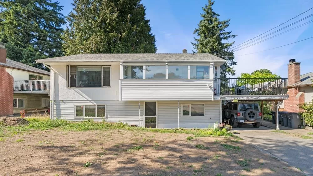 House for rent: 13137 106a Avenue, Surrey, British Columbia V3T 2E4