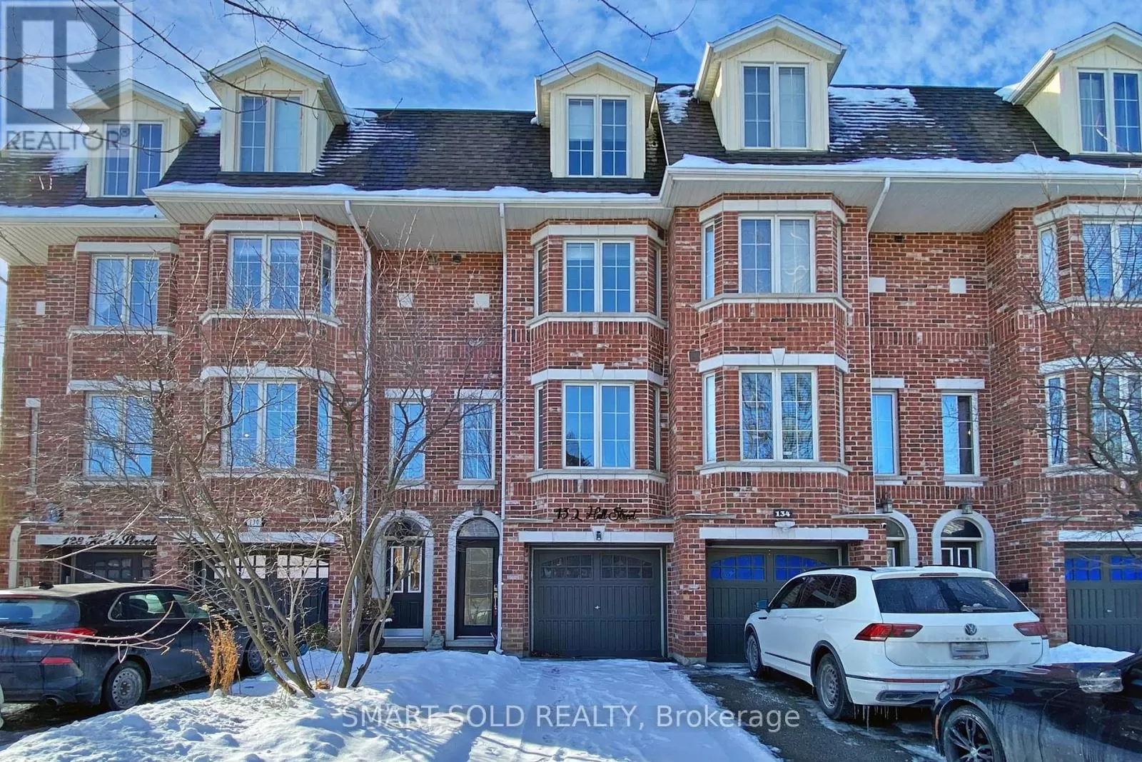 Row / Townhouse for rent: 132 Hall Street, Richmond Hill, Ontario L4C 4N8