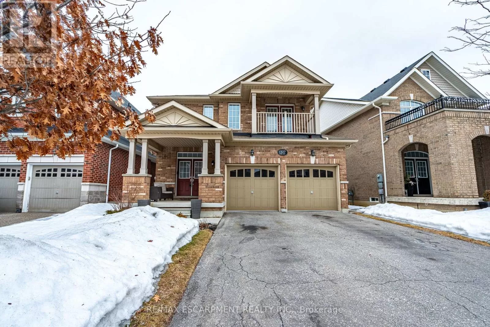 House for rent: 1327 Ruddy Crescent, Milton, Ontario L9T 8M3