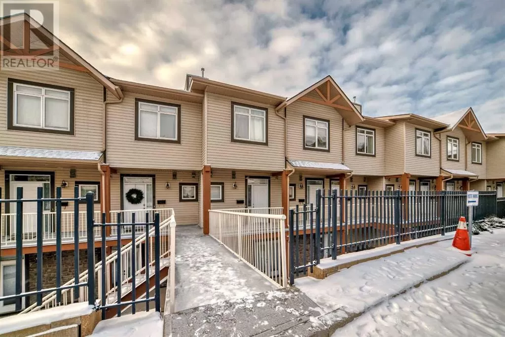 14, 153 Rockyledge View Nw, Calgary, Alberta T3G 5N1