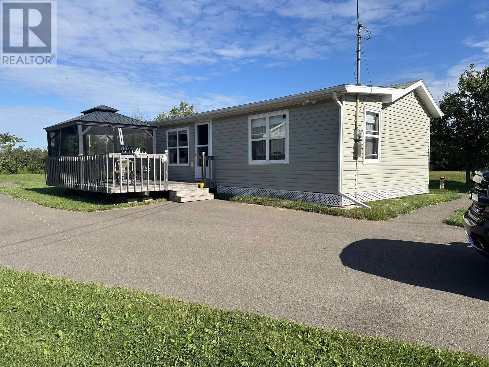 Recreational for rent: 14 Bernault Lane, Mont Carmel, Prince Edward Island C0B 2E0