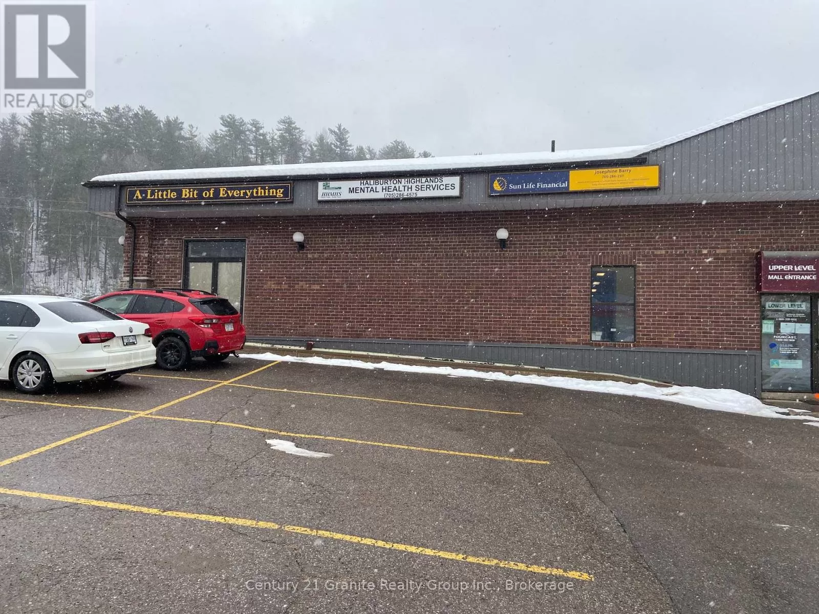 Offices for rent: 14 Iga Road, Minden Hills, Ontario K0M 2K0