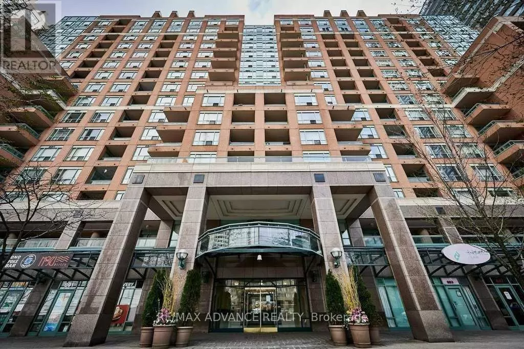 Apartment for rent: 1401 - 889 Bay Street, Toronto, Ontario M5S 3K5