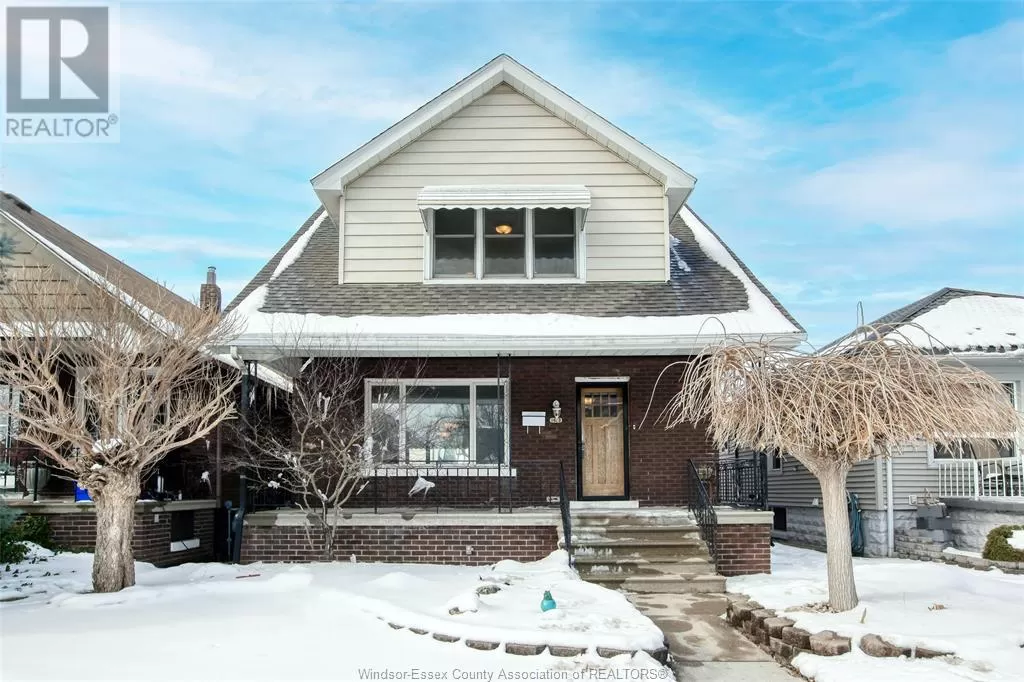 House for rent: 1423 Elsmere, Windsor, Ontario N8X 4H1