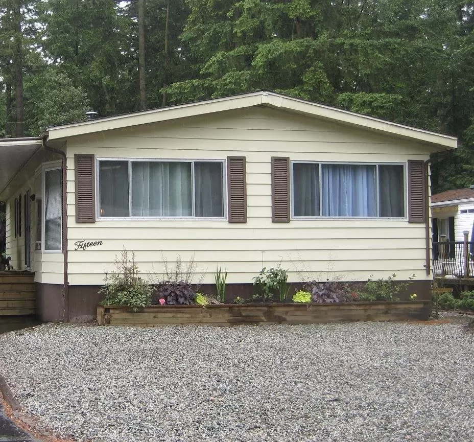 Manufactured Home for rent: 15 2306 198 Street, Langley, British Columbia V2Z 1Y9