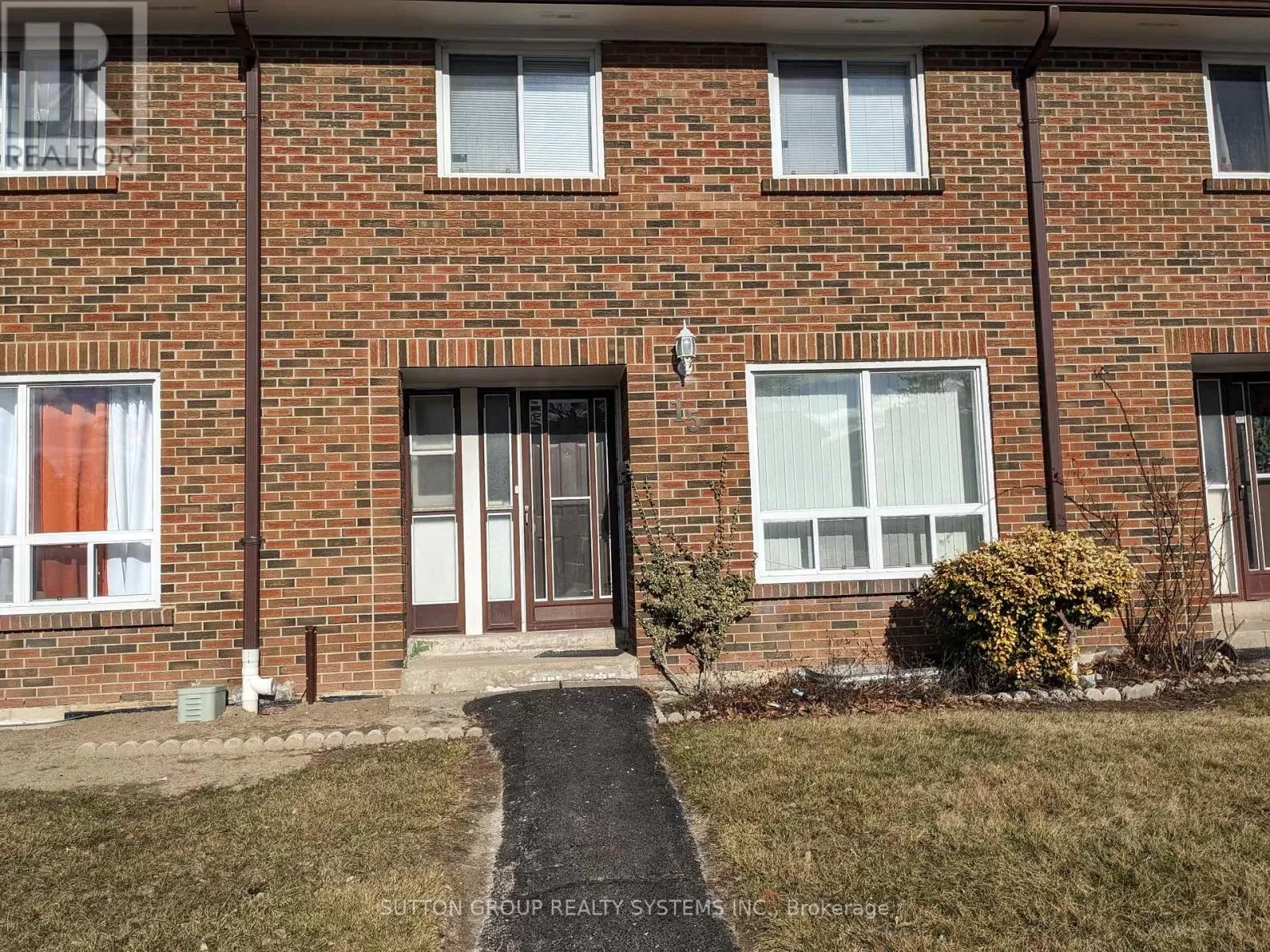 Row / Townhouse for rent: 15 - 3065 Lenester Drive, Mississauga, Ontario L5C 2B8