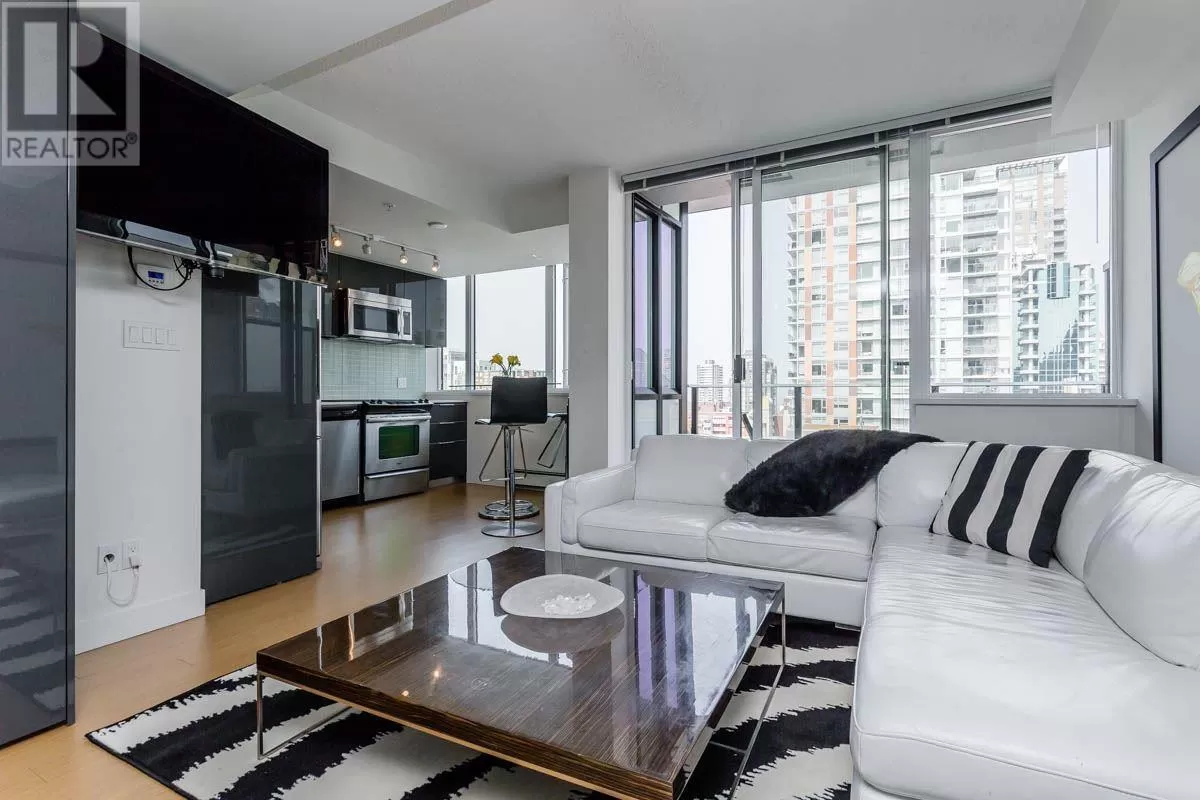 Apartment for rent: 1513 1325 Rolston Street, Vancouver, British Columbia V6B 0M2