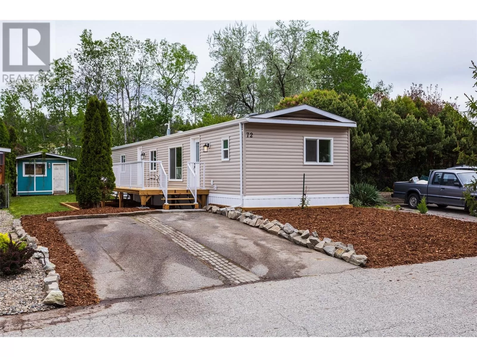 Manufactured Home for rent: 1525 Westside Road Unit# 72, Kelowna, British Columbia V1Z 3Y3