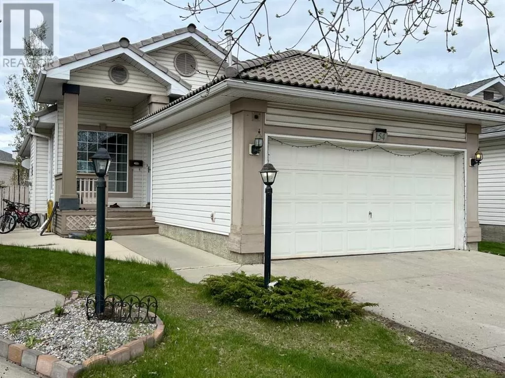 House for rent: 154 Douglas Glen Close Se, Calgary, Alberta T2Z 2N1