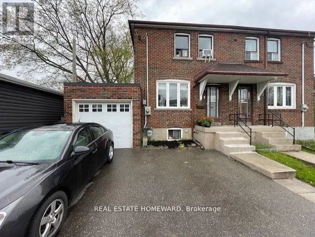 House for rent: 156 Royal York Road, Toronto, Ontario M8V 2V3