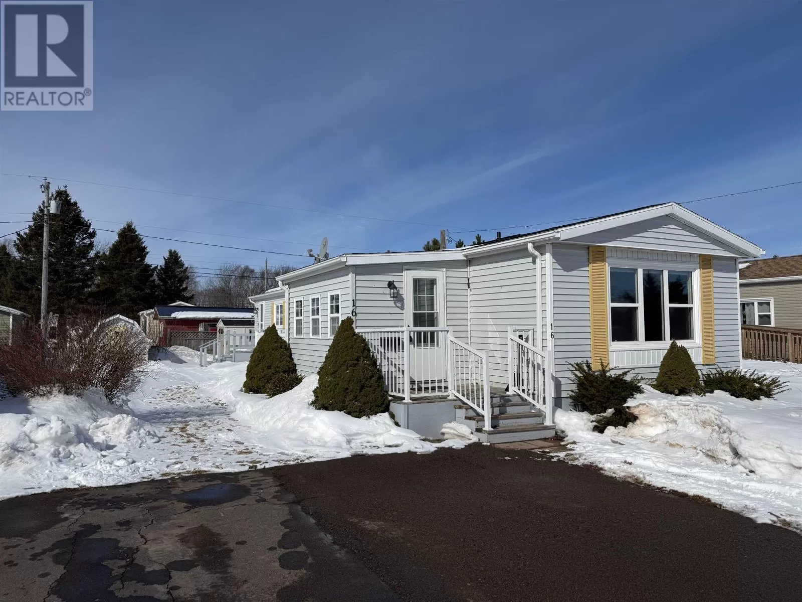 Mobile Home for rent: 16 Gerene Drive, Summerside, Prince Edward Island C1N 4T9