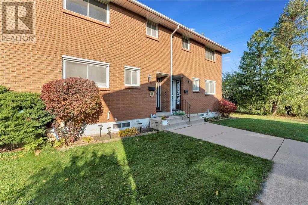 Row / Townhouse for rent: 161 Berkindale Drive Unit# 5, Hamilton, Ontario L8E 1M6