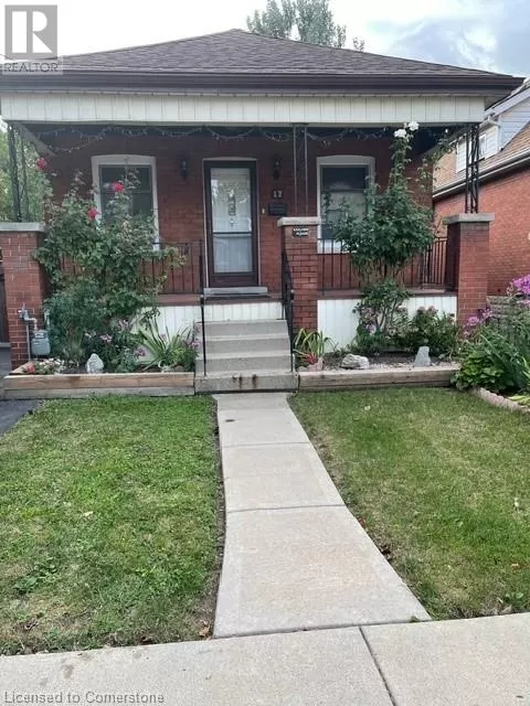 House for rent: 17 Park Row N, Hamilton, Ontario L8H 4E3